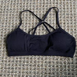 Black sports bra